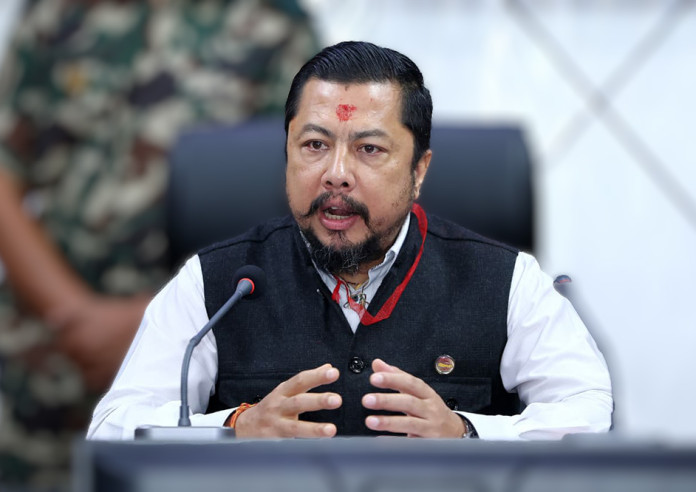 डिजिटल माध्यमबाट विद्युत् महसुल तिर्न ऊर्जामन्त्री श्रेष्ठको अपिल