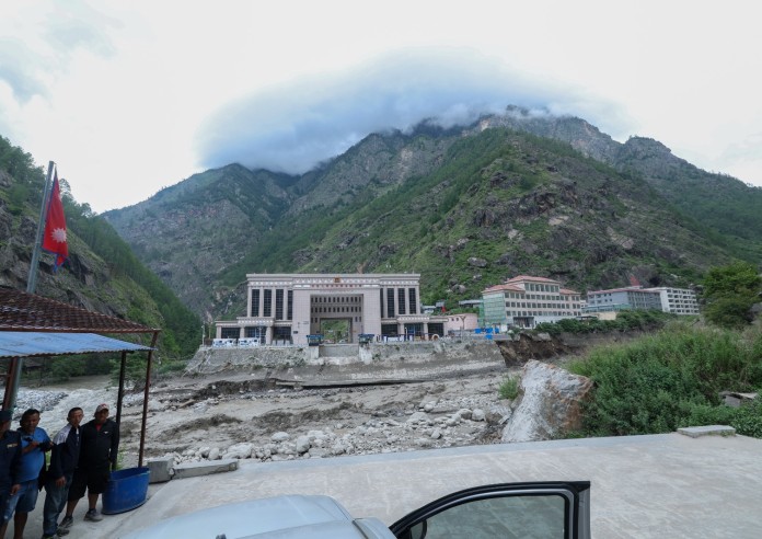 रसुवा बाढीको सम्भावित कारण पत्ता लगाउन अध्ययन सुरू
