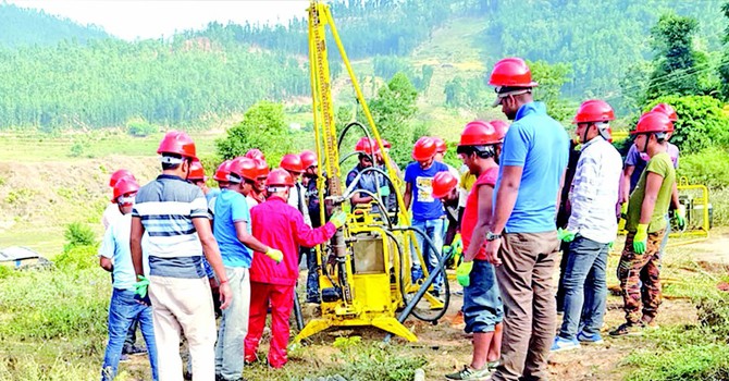 दैलेखमा पेट्रोलियम अन्वेषणमा साइस्किम सर्भे तीव्र