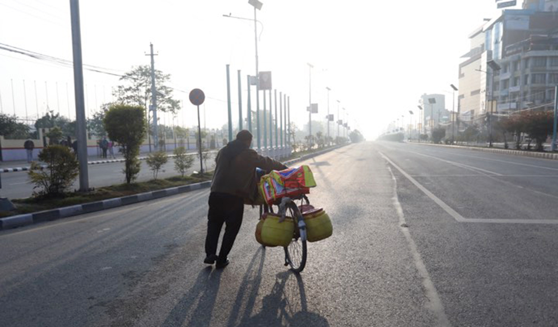 अब बिना काम निस्के सिधै क्वारेन्टाइन