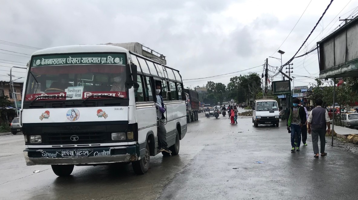 पोखरामा चल्यो सार्वजनिक यातायात