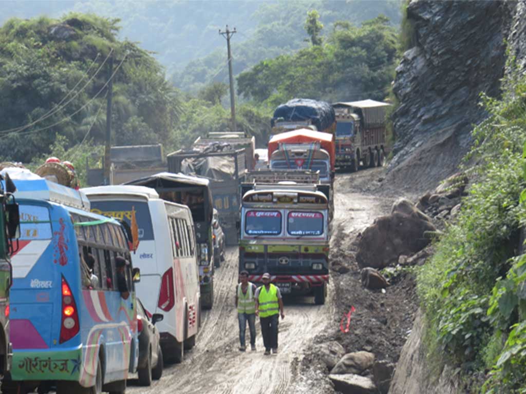 नारायणगढ-मुग्लिन सडक आजदेखि बन्द नहुने