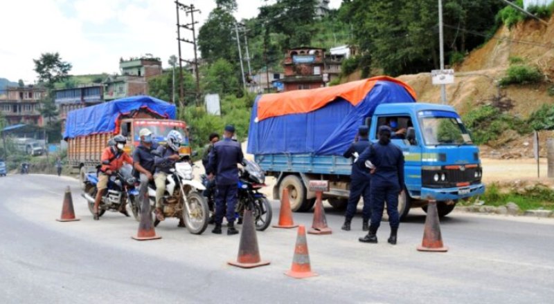 काठमाडौं उपत्यका प्रवेश गर्ने नाकामा खटिने सुरक्षाकर्मीमा कोरोना संक्रमण बढ्दै