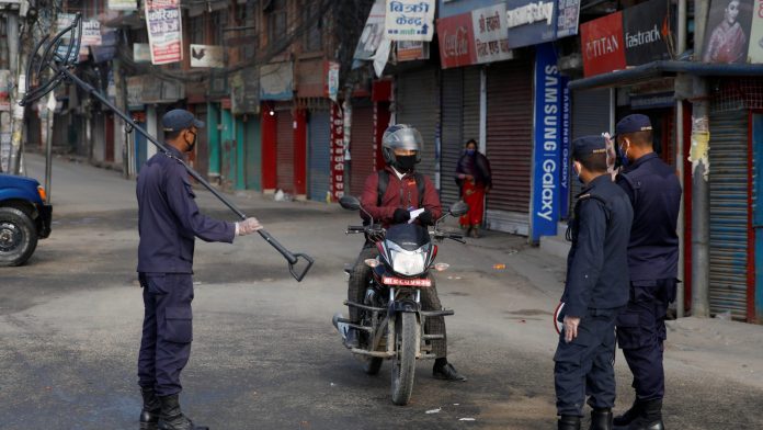 एकै दिन २७२२ संक्रमित  : २३ दिनमै थपिए ४० प्रतिशत