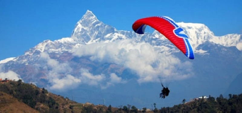 पोखरामा प्याराग्लाइडिङ दुर्घटना हुँदा पाइलटको मृत्यु