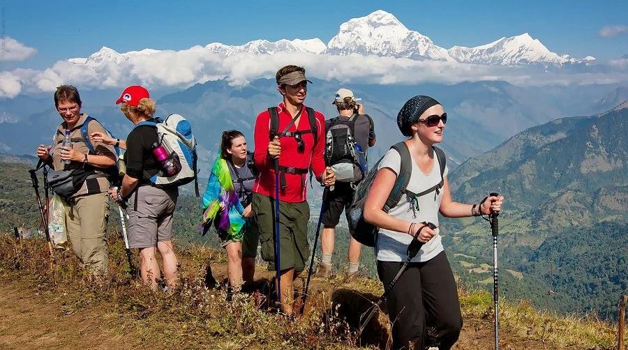 नेपालमा घुम्न आउने पर्यटककाे संख्या बढ्दै, १ महिनामा ८८ पर्यटक भित्रिए