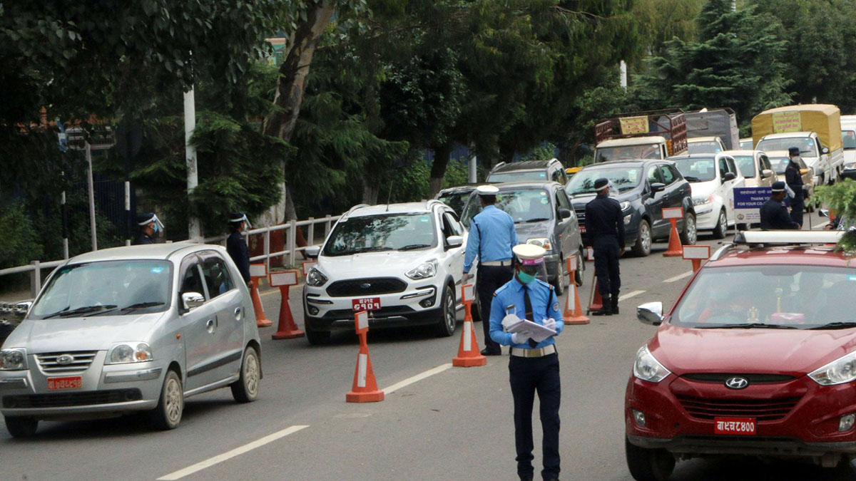 ट्राफिक जरिवाना बैंकिङ प्रणालीमार्फत लिन शुरु