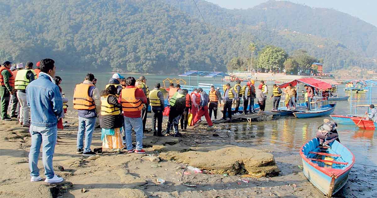 कोभिडपछिको पर्यटन : भ्रमणमा आउन थाले विद्यार्थी