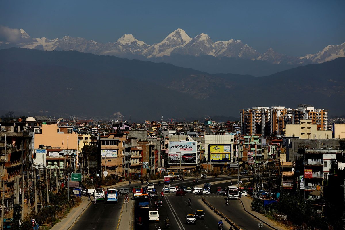 कोरोना सङ्क्रमित बढ्न थालेपछि उपत्यकाका तीनै जिल्लामा सतर्कता