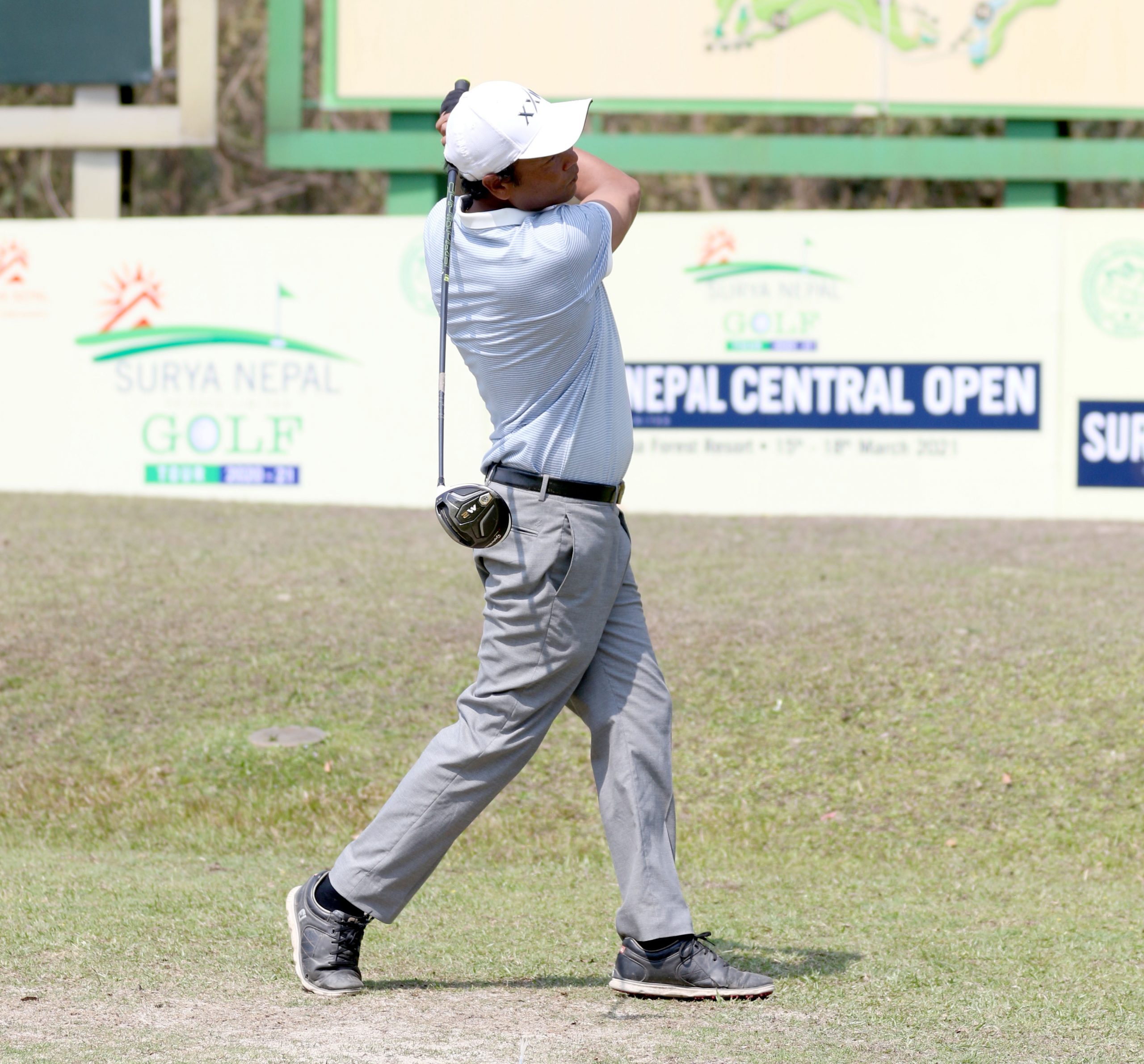 Bhuwan takes lead after first round