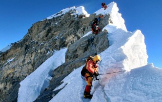 सगरमाथा आधार शिविरः आरोहीको ओइरो, नेपालसहित ५८ देशका आरोही