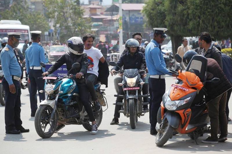 निषेधाज्ञा उल्लंघन गर्ने ५ सय ३० वटा सवारी साधन प्रहरीको नियन्त्रणमा