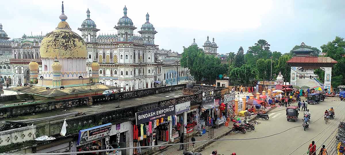 मन्दिरको जग्गा बेचिसके महन्थले, विवाहमण्डपको भूमि भूमाफियाको खल्तीमा