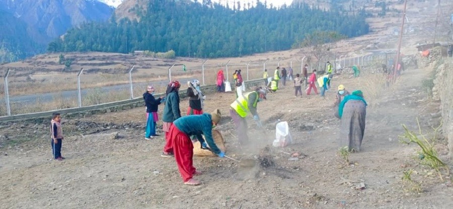 हुम्ला सदरमुकाम सिमकोटलाई सफा पारिँदै