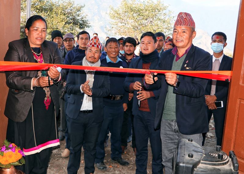 केपिलासगढी गाउँपालिकाले बनायाे डेढ कराेडकाे प्रशासनिक भवन