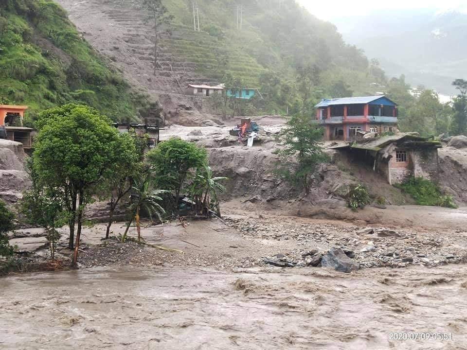 कर्णाली प्रदेशमा बाढीपहिराबाट मृत्यु हुनेको सङ्ख्या ३३ पुग्यो, ४८० घर परिवार विस्थापित