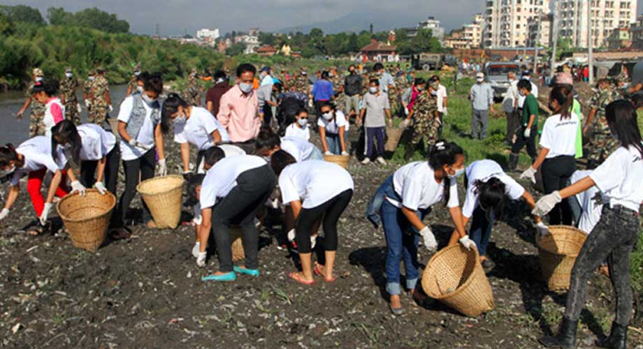 वाग्मती सफाइको ५०० हप्ता पुराः २० हजार टन फोहर निकालियो