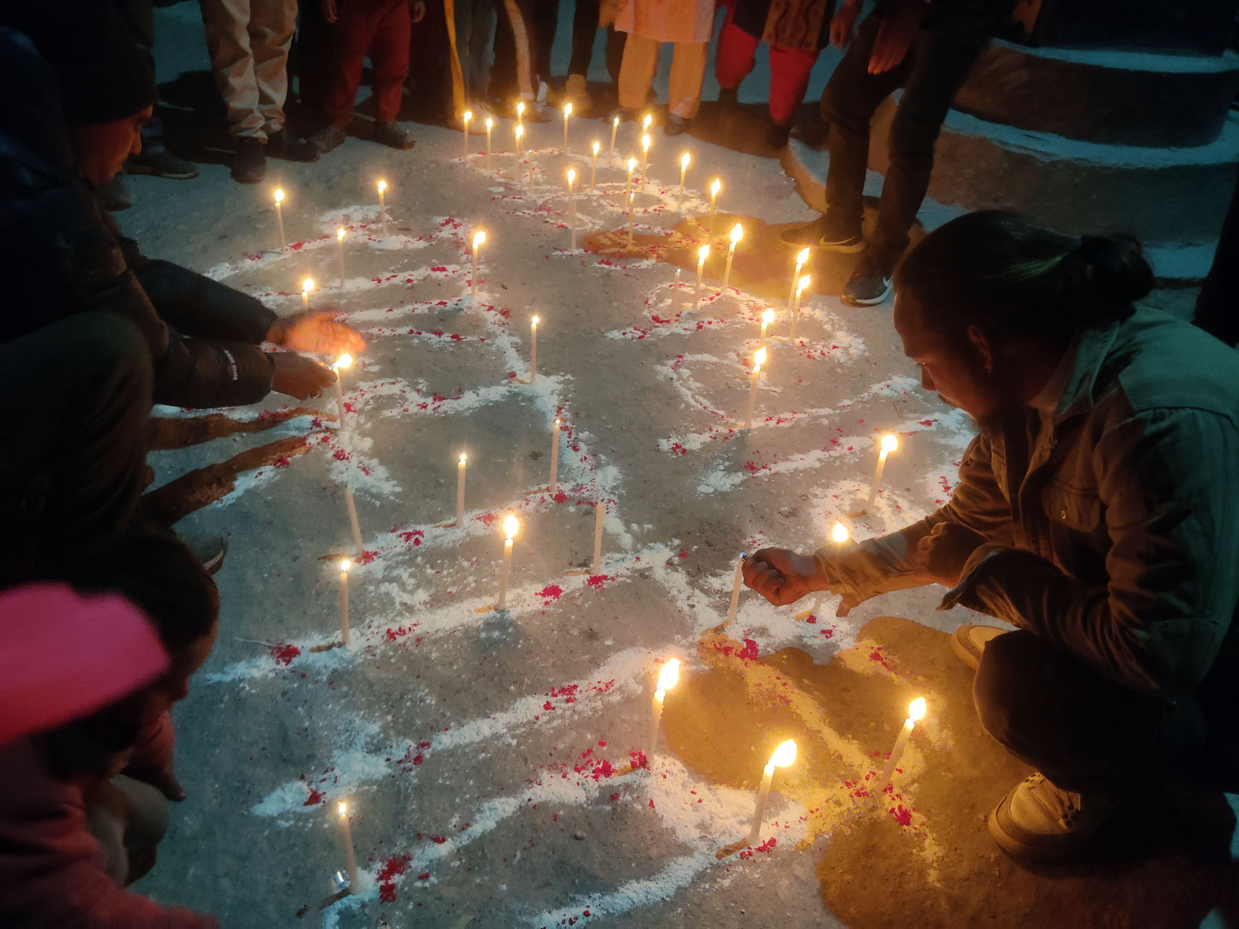 नवनिर्वाचित राष्ट्रपतिको गृह जिल्लामा दीप प्रज्ज्वलन