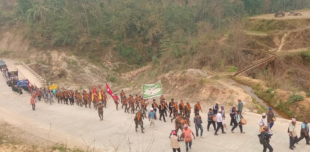 गोरखा–जितगढी पदयात्राका क्रममा सेनाको टोली पाल्पामा