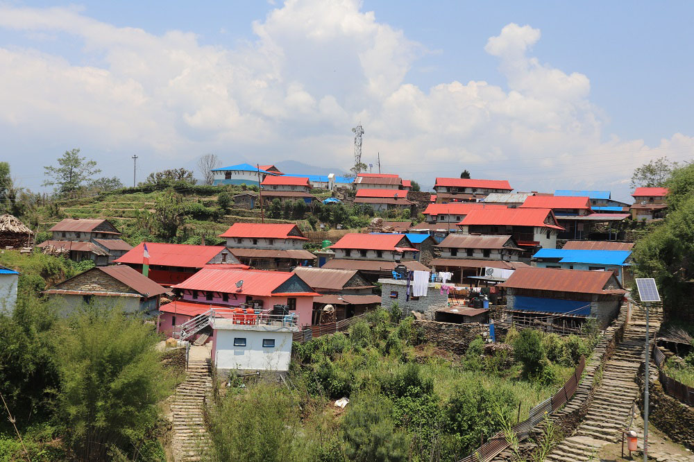 लयमा फर्किदै घलेगाउँका घरबास