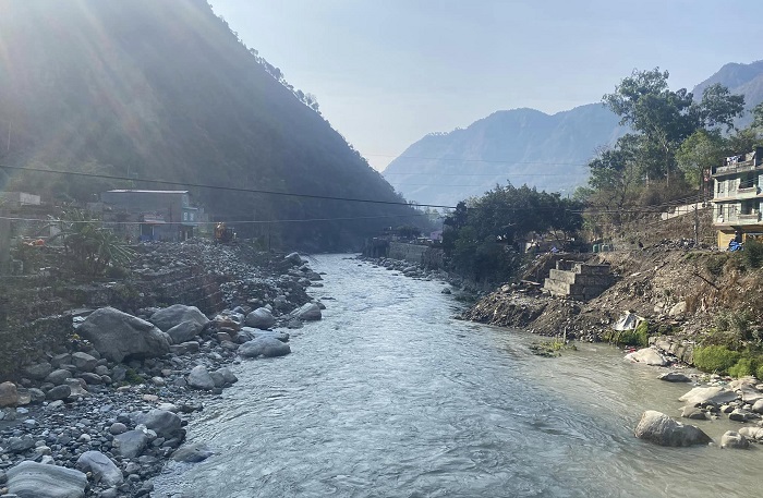 कालीगण्डकीको नदीजन्य उत्खनन् रोक्न माग