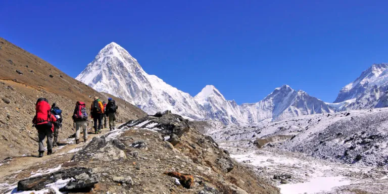 अन्नपूर्ण पदमार्ग सुनसान बन्दा व्यवसायी निराश