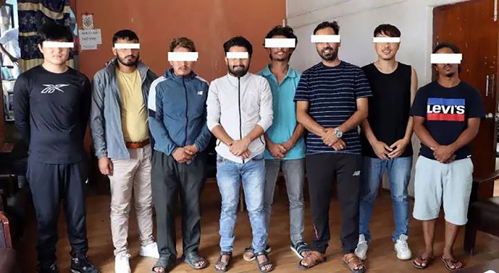 अनलाइन बेटिङमा प्रकाउ परेका कलाकारलाई १ वर्ष कैदको मागदावी गर्दै मुद्दा दर्ता