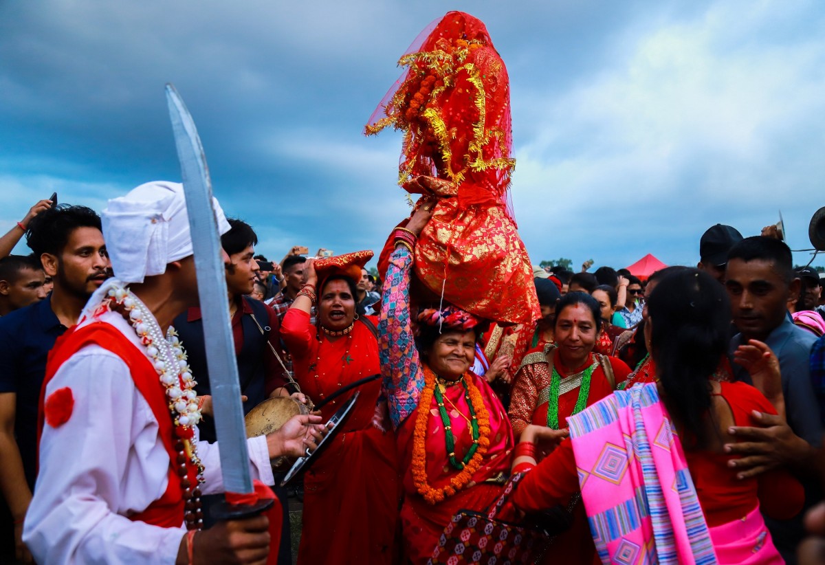 आज उज्याली गौरा एवं दुर्वाष्टमी पर्व मनाइँदै