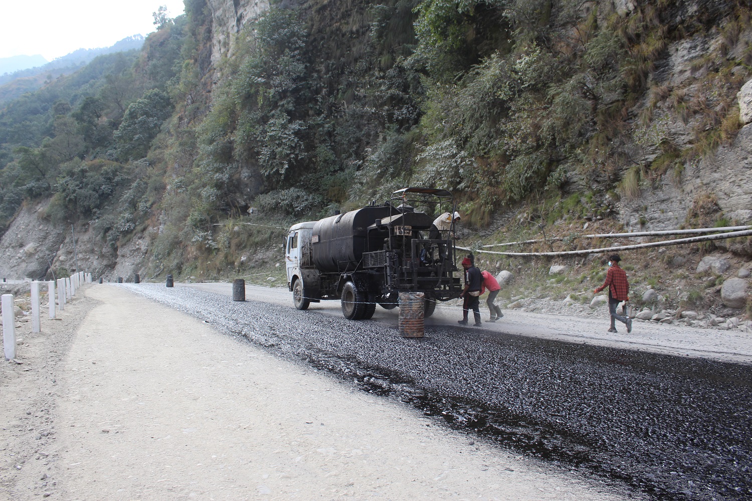 सडकको स्तरोन्नतिमा ६० अर्ब लगानीमा , कति भयो उपलब्धी ?