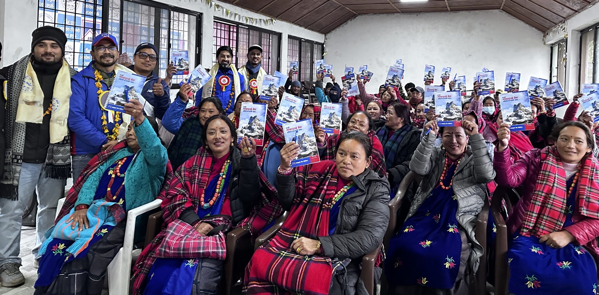 माछापुच्छ्रे बैंकद्धारा अन्नपूर्ण आधार शिविरमा वित्तीय तथा डिजिटल साक्षरता