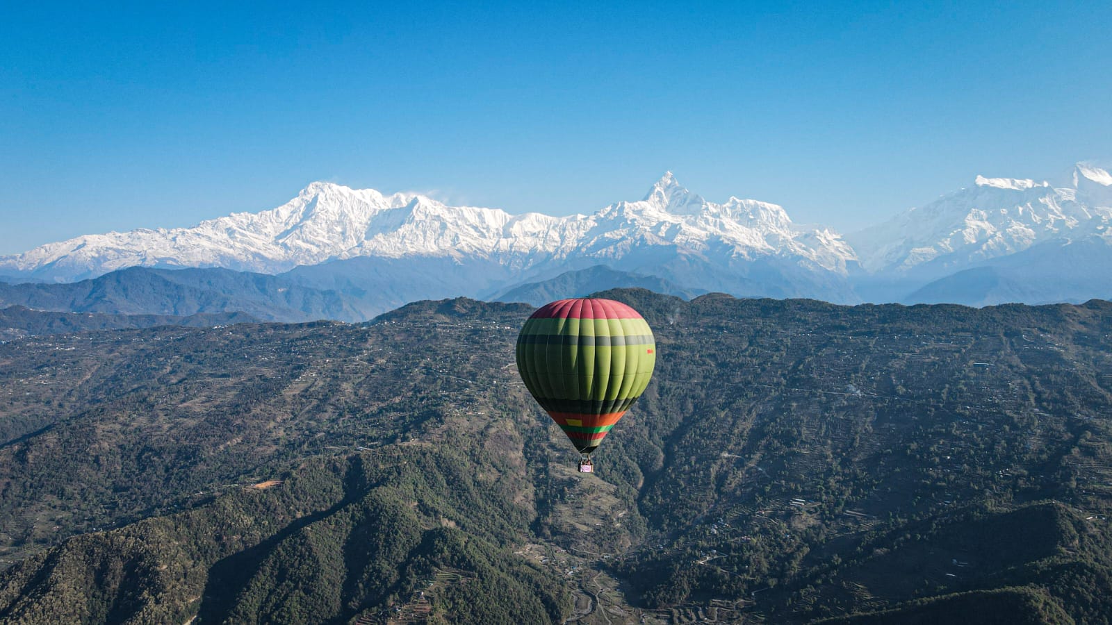 हट एयर बेलुनलाई तीन गुणा बढी उचाइमा उड्ने अनुमति, हिमाल र पोखरा आसपासको दृश्य अझै राम्रो देखिने