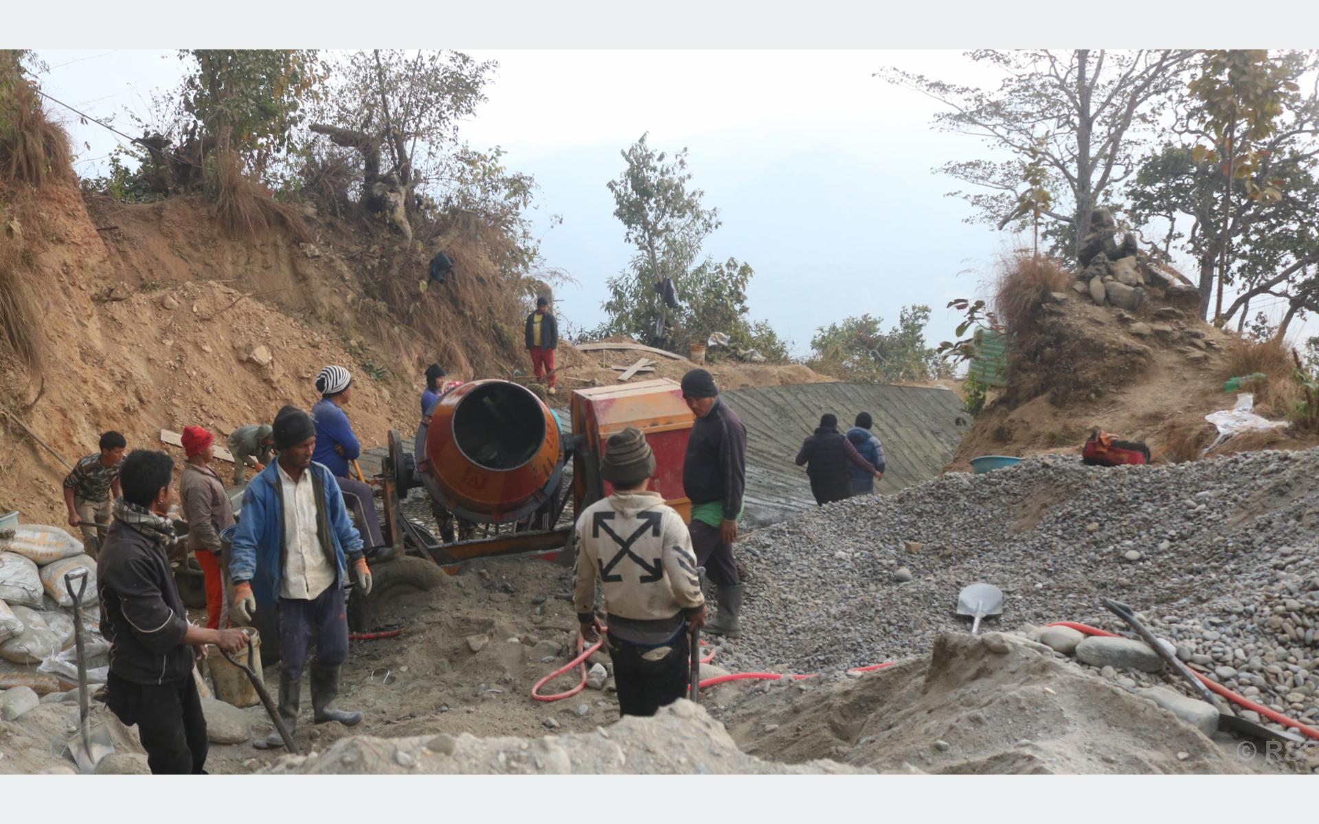 धाप्लाङ-सिन्ताङ-बराहपोखरी सडकको स्तरोन्नति गरिँदै, एक करोड ७२ लाख लाग्ने