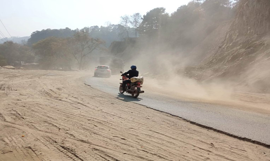 अरनिको राजमार्ग विस्तारको काम निरन्तर अघि बढेको बढ्यै, ८.४ किमी सडक बनाउन चार अर्ब पाँच करोड लागत