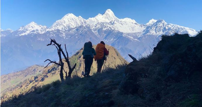 गणेश हिमालको आधार शिविरसम्म पदमार्गको खोजी