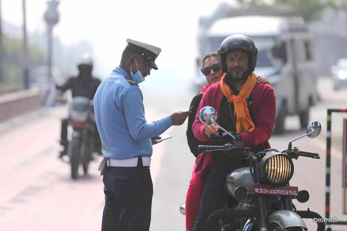 झापामा ११ महिनामा ५१ हजार चालकलाई कारबाही, तीन करोड ४७ लाख ७८ हजार राजस्व सङ्कलन