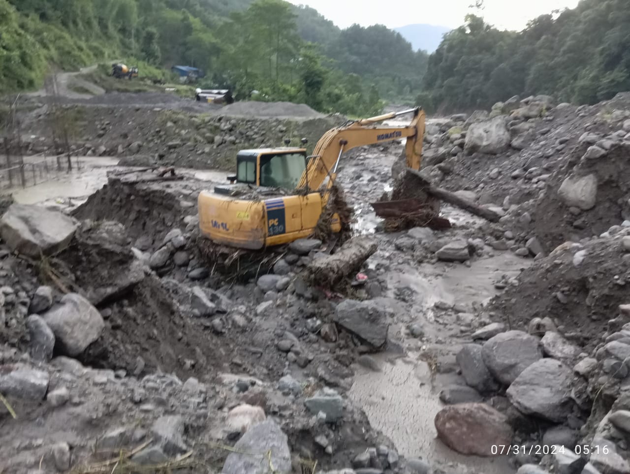 इर्खुवाखोला हाइड्रोमा बाढीले मृतकका परिवारलाई प्रदेश सरकारको राहत