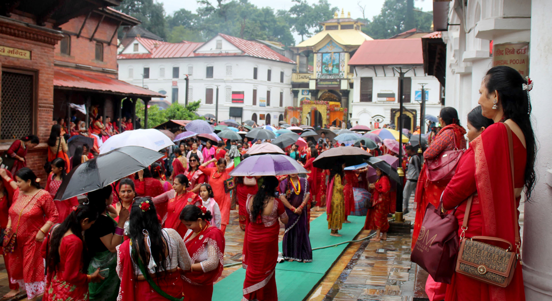 तीन लाख भक्तजनले गरे पशुपतिनाथको दर्शन