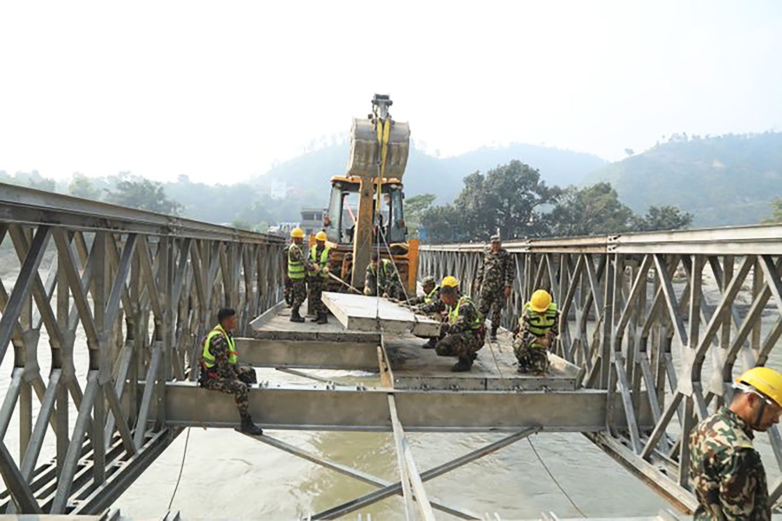 सञ्चालनमा आयो सिन्धुली-रामेछाप जोड्ने सुनकोशीको बेलिब्रिज