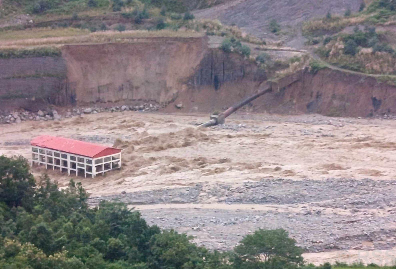 विपद्का कारण गाउँघरलाई छोएन चाडपर्वको रौनकले 