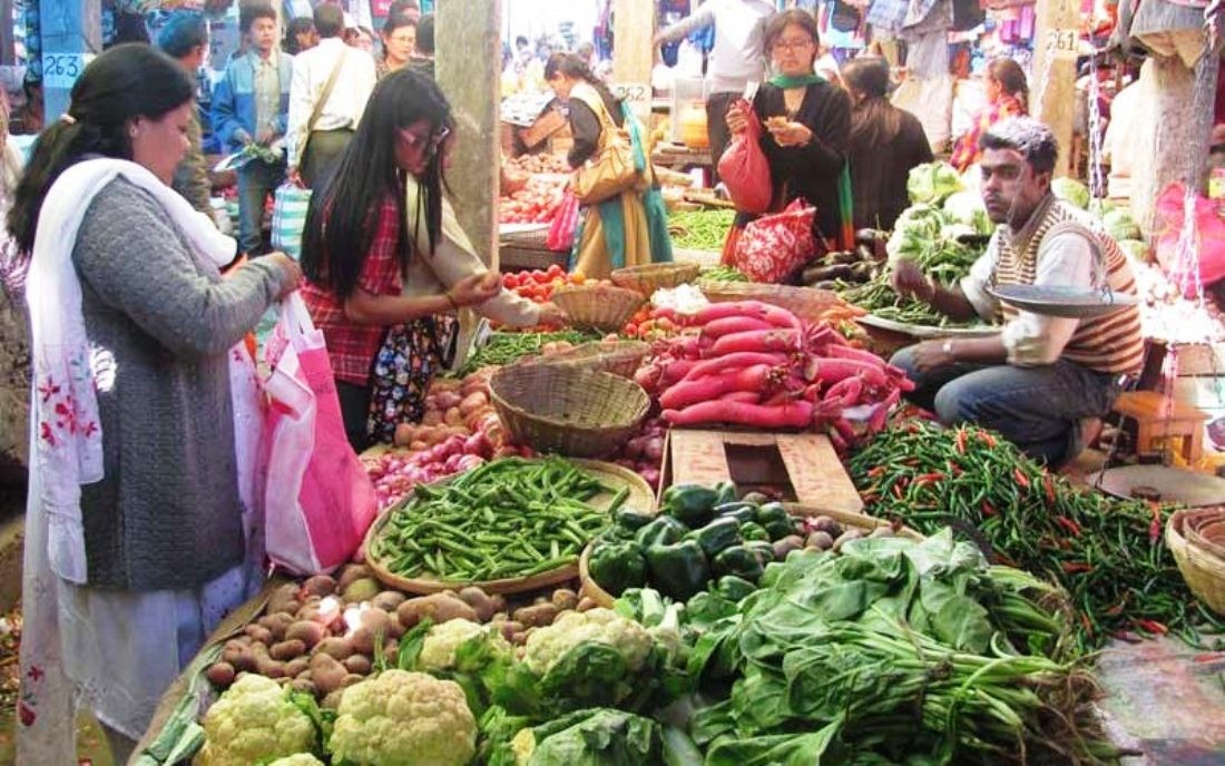 स्थानीय उत्पादनलाई बजारीकरण गर्न हाटबजार