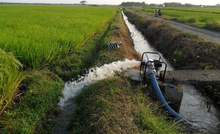 लाखौँ खर्चेको सोलार लिफ्ट आयोजना अलपत्र