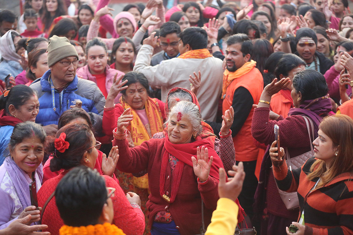 शिवरात्रिमा यस्ताे देखियाे पशुपतिकाे माहाेल (फाेटाे फिचर)