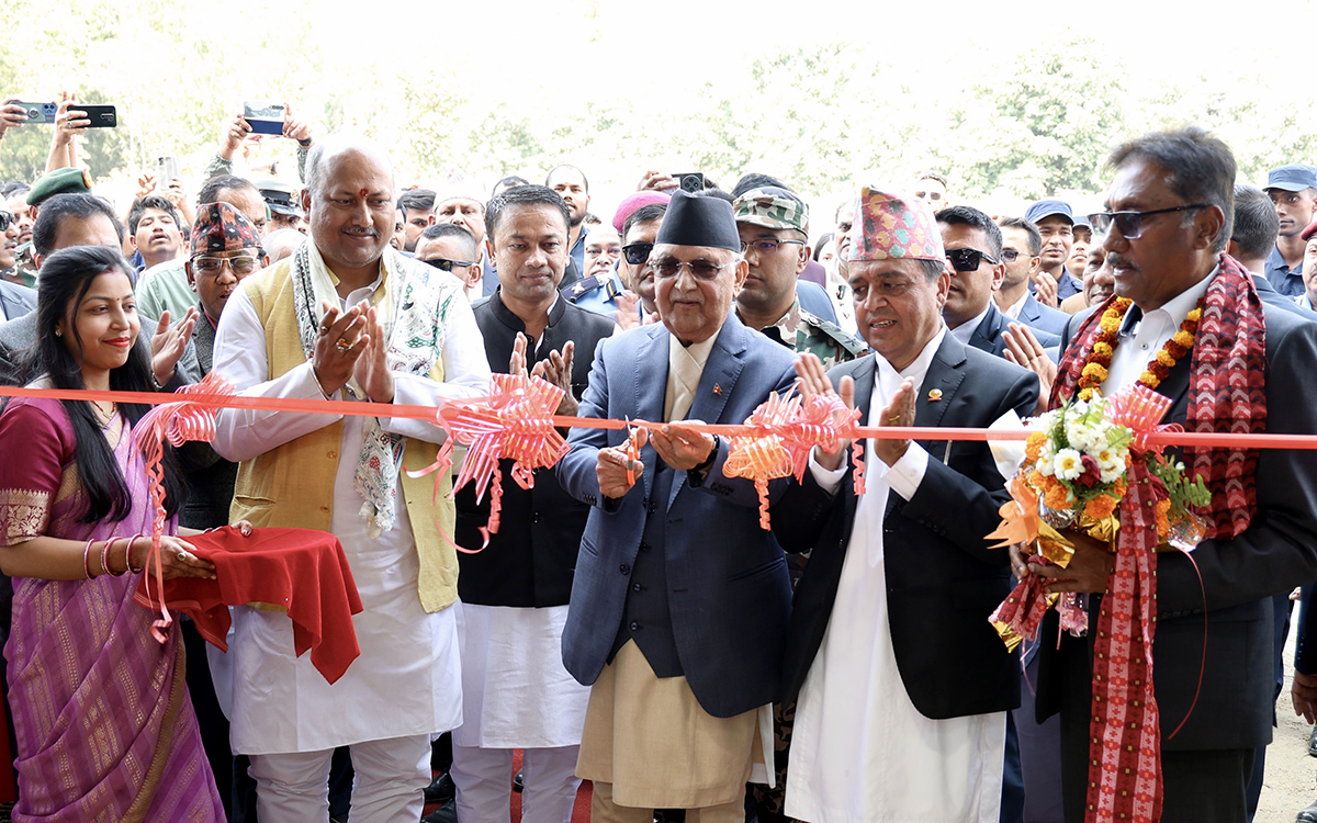 चन्द्र ढकालकाे आईएमई ग्रुपले सञ्चालनमा ल्यायाे २ अर्ब लगानीमा कागज उद्योग (तस्बिरहरू)