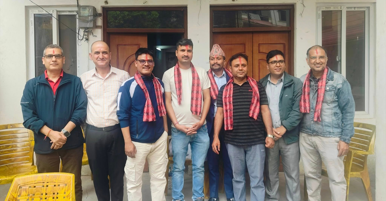 अनलाइन पत्रकारको अध्यक्ष बने सत्याल, यस्तो बन्यो कार्यसमिति