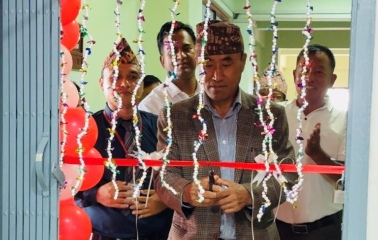 हिमालयन बैंकको गौंडा शाखा स्थानान्तरण