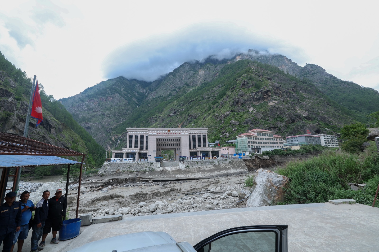 रसुवा बाढीको सम्भावित कारण पत्ता लगाउन अध्ययन सुरू