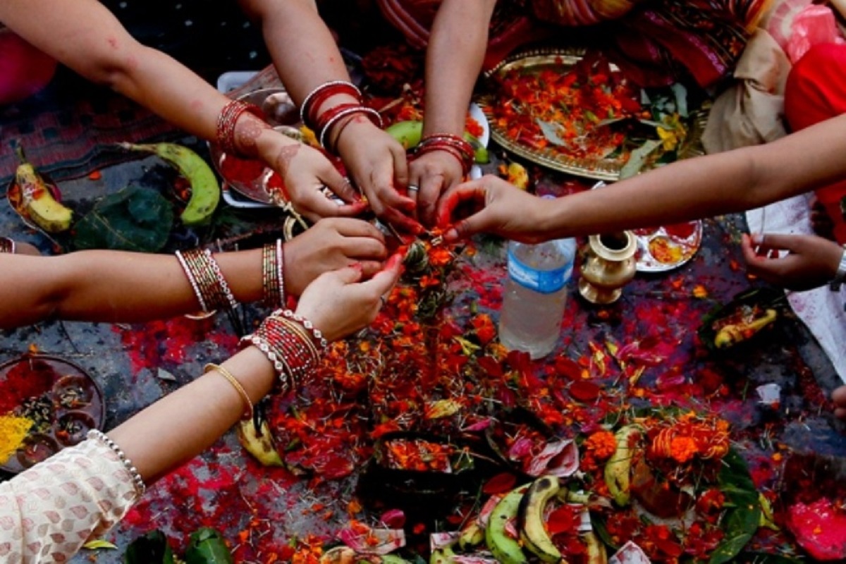 आज नेपाली नारीहरूले ऋषिपञ्चमी पर्व मनाउँदै