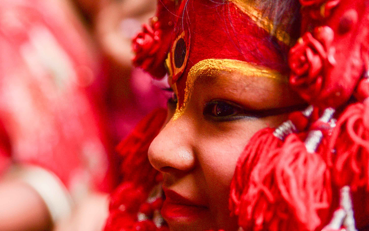 आर्यतारा शाक्य बनिन् जीवित देवी कुमारी (फोटो फिचर)