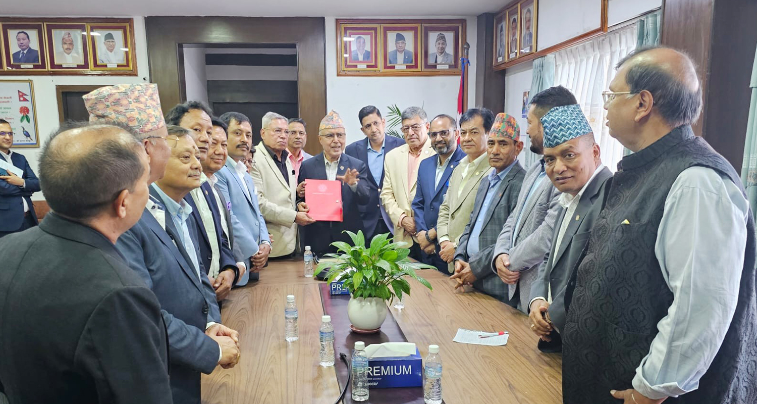 लगानीकर्ताको मनोबल उकास्ने वातावरण बनाउन अर्थमन्त्री खनाललाई चेम्बरको आग्रह