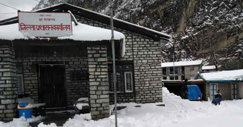 मनाङमा पदयात्रा तथा हिमाल आरोहण नगर्न प्रशासनको आग्रह मनाङमा पदयात्रा तथा हिमाल आरोहण नगर्न प्रशासनको आग्रह